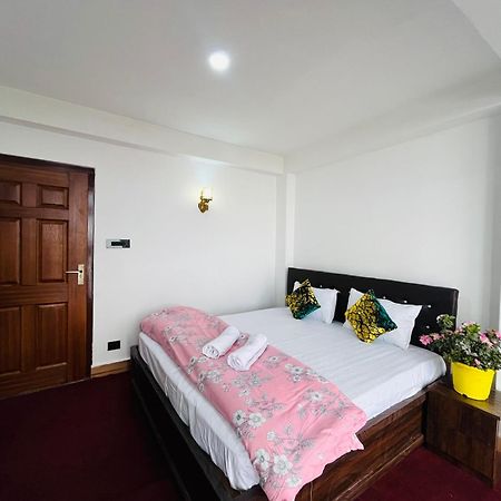 Shalom Inn Home Stay Dárdžiling Exteriér fotografie