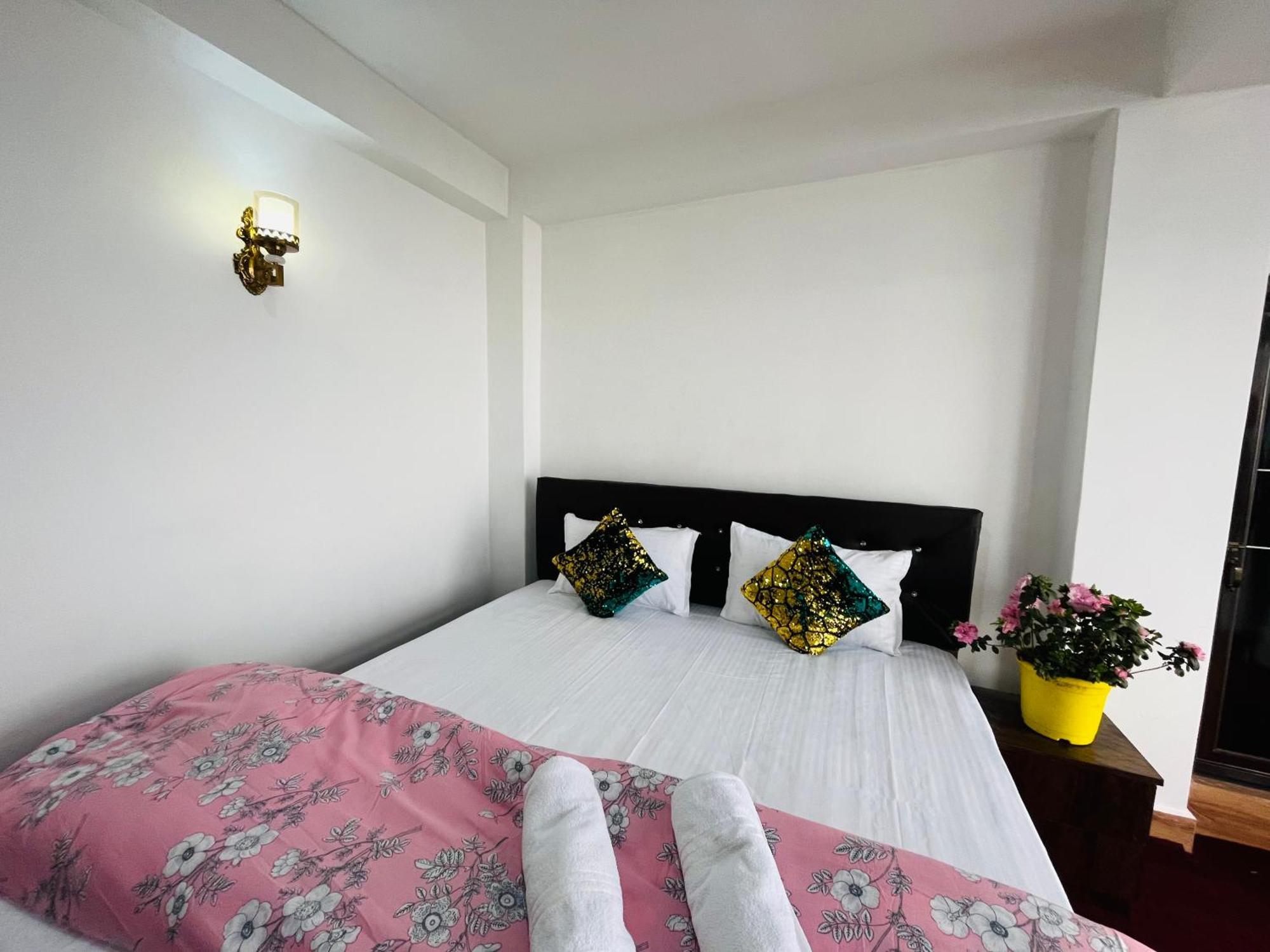 Shalom Inn Home Stay Dárdžiling Exteriér fotografie