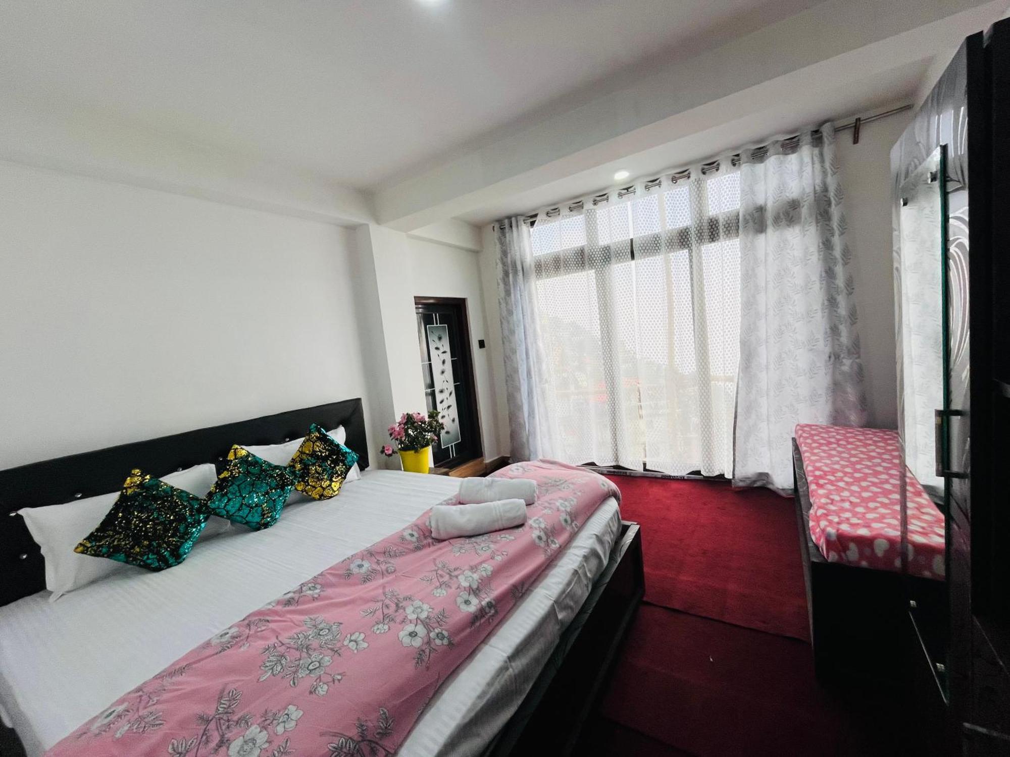 Shalom Inn Home Stay Dárdžiling Exteriér fotografie